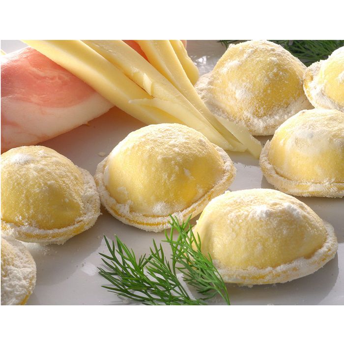 Sorrentinos-de-queso-dambo-y-lomito-canadiense Sorrentinos-de-queso-dambo-y-lomito-canadiense