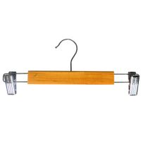 Percha-en-madera-para-pantalon-con-ganchos-en-metal