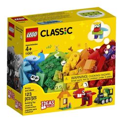 LEGO---Bricks-and-Ideas