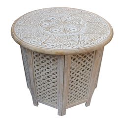 Mesa-auxiliar-octogonal-en-madera-tallada-60x60-cm