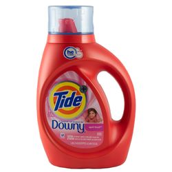 Detergente-liquido-TIDE-con-toque-Downy-1360-cc