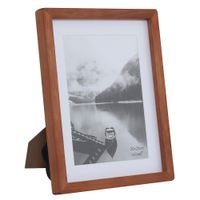 Portarretrato-con-Marco-Madera-20x25-cm