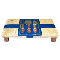 Tabla-con-3-utensilios-para-queso-marmol-travertin