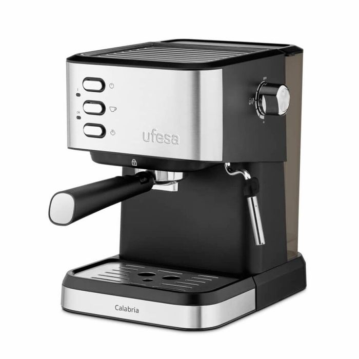 Cafetera-Espresso-UFESA-Calabria-20-Bares-Mod.-1050W Cafetera-Espresso-UFESA-Calabria-20-Bares-Mod.-1050W