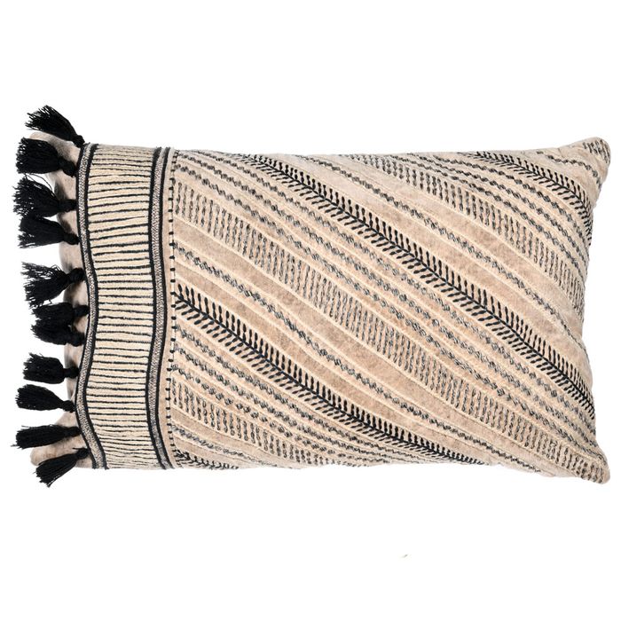 Almohadon-decoracion-30-x-50-cm-hw-1022-bord.-borlas