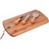 Tabla-de-madera-con-3-utensilios-para-queso